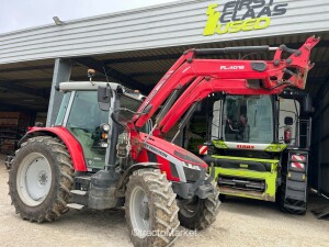 TRACTEUR MF 5 S 115 +CHARGEUR Combine Header Trailer