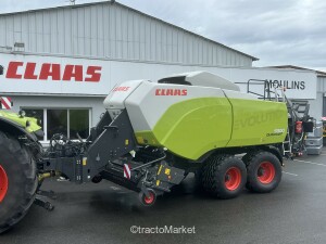 QUADRANT 5300 Tractors