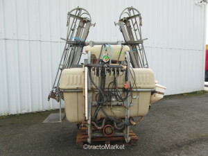 PULVERISATEUR AGUIRRE 1000L Other equipment