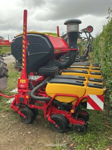 SEMOIR TEMPO TPT6 Other power harrow