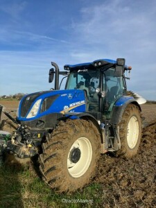 TRACTEUR T6.165 Used